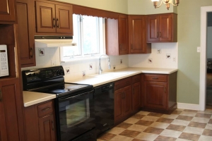 student apartments for rent in Cortland New York 5 Owego St. Kitchen