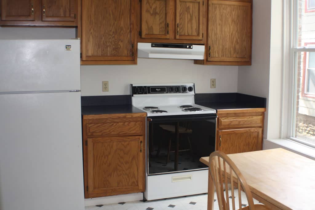 student apartments for rent near SUNY Cortland New York 62 Groton Ave. Apt. A Kitchen