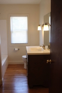 student apartments for rent in Cortland New York 48 Clayton Ave. Bathroom 2
